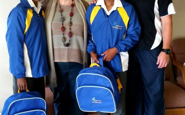  Vlnr is German Lewis, Adele Geldenhuys (Taurus), Edward Goliath en Corrie Avenant (Afrigter)